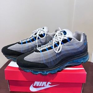 Nike Air Max 95- grey/ black/ crimson blue